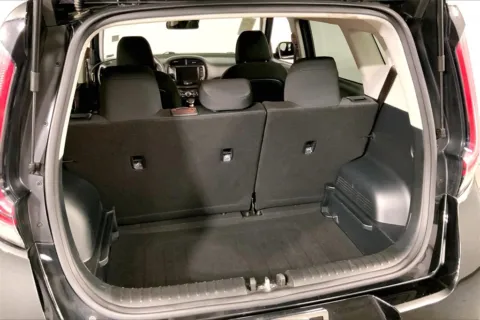 More photos of 2024 Kia Soul LX at Cable Dahmer Kia of Lee's Summit, MO