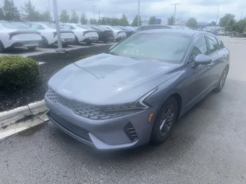 More photos of 2022 Kia K5 LXS at Cable Dahmer Kia of Lee's Summit, MO