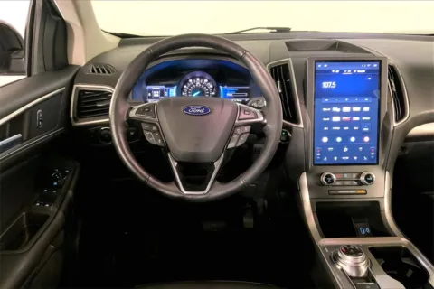More photos of 2024 Ford Edge SEL at Cable Dahmer Kia of Lee's Summit, MO