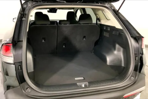 More photos of 2023 Kia Sportage LX at Cable Dahmer Kia of Lee's Summit, MO