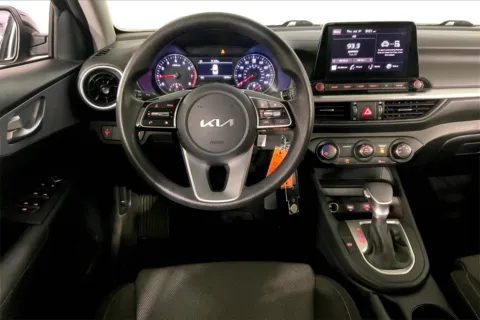 More photos of 2024 Kia Forte LX at Cable Dahmer Kia of Lee's Summit, MO