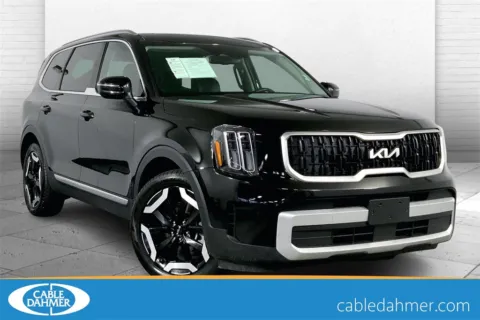 Black 2024 Kia Telluride EX X-Line for sale in Lee's Summit, MO