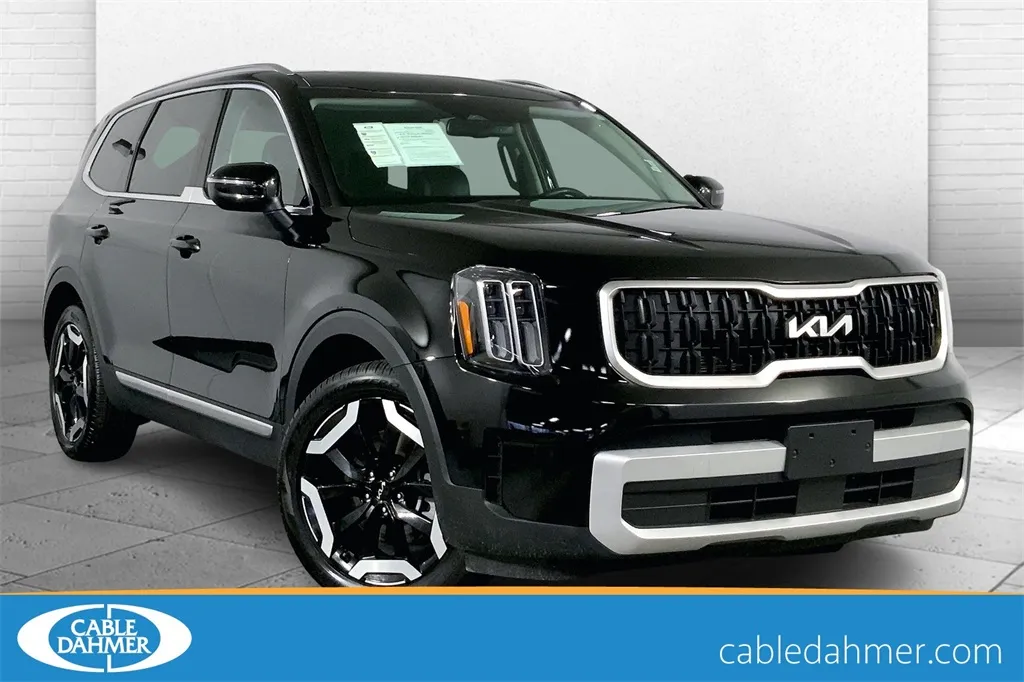 Black 2024 Kia Telluride EX for sale in Lee's Summit, MO