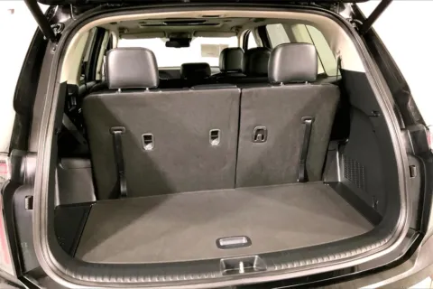 More photos of 2024 Kia Telluride EX X-Line at Cable Dahmer Kia of Lee's Summit, MO