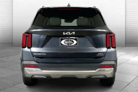 Another view of 2024 Kia Sorento SX for sale in Lee's Summit, MO at Cable Dahmer Kia of Lee's Summit