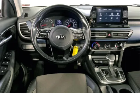 More photos of 2021 Kia Seltos S at Cable Dahmer Kia of Lee's Summit, MO