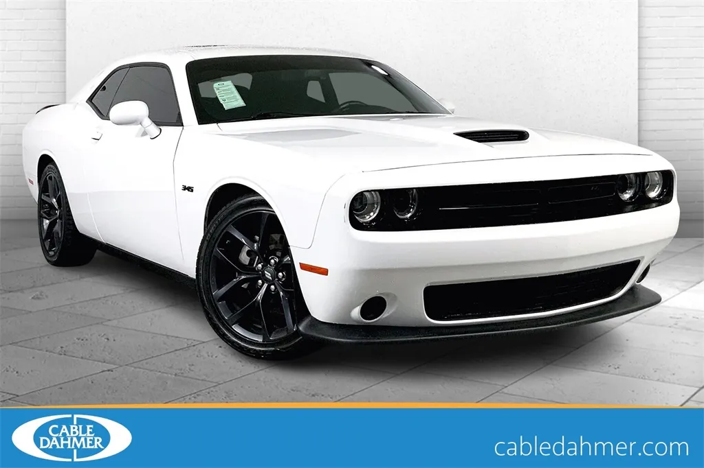 White 2023 Dodge Challenger R/T for sale in Lee's Summit, MO