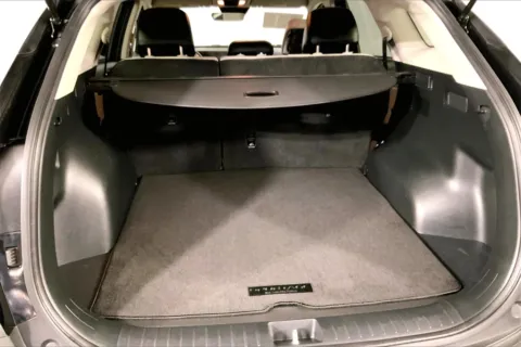 More photos of 2023 Kia Sportage EX at Cable Dahmer Kia of Lee's Summit, MO