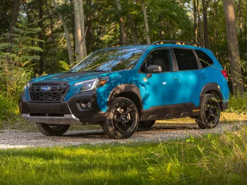 Gray 2024 Subaru Forester Premium for sale in Lee's Summit, MO