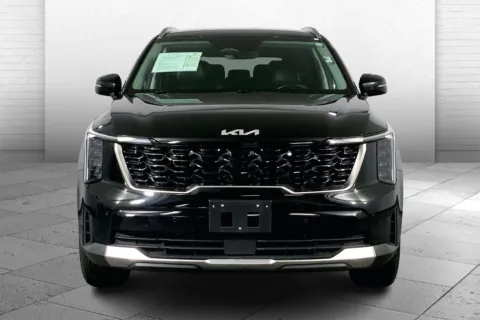 Photos of 2024 Kia Sorento S for sale in Lee's Summit, MO at Cable Dahmer Kia of Lee's Summit