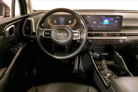 More photos of 2024 Kia Sorento S at Cable Dahmer Kia of Lee's Summit, MO