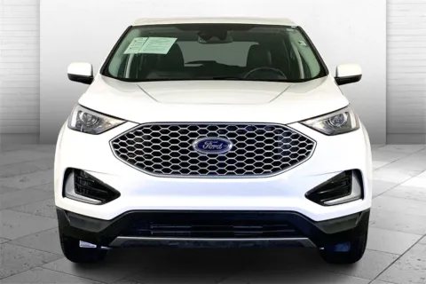 Photos of 2024 Ford Edge SEL for sale in Lee's Summit, MO at Cable Dahmer Kia of Lee's Summit
