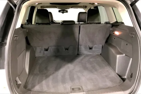 More photos of 2017 Ford Escape Titanium at Cable Dahmer Kia of Lee's Summit, MO