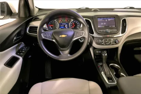 More photos of 2020 Chevrolet Equinox LT at Cable Dahmer Kia of Lee's Summit, MO