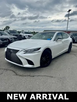 White 2019 Lexus LS 500 Base for sale in Lee's Summit, MO