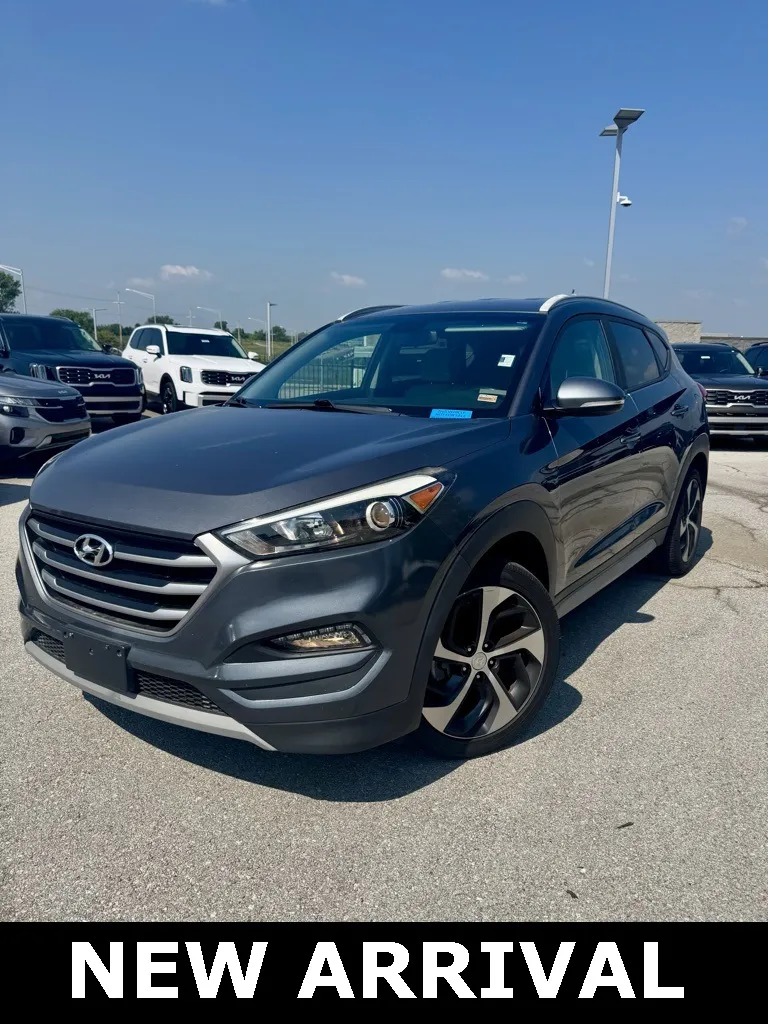 Gray 2017 Hyundai Tucson Sport for sale in Lee's Summit, MO
