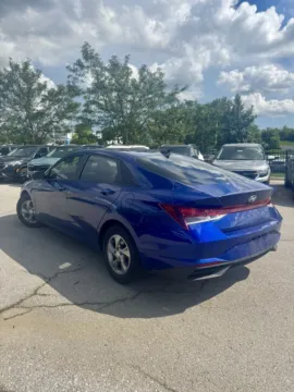 Another view of 2021 Hyundai Elantra SE for sale in Lee's Summit, MO at Cable Dahmer Kia of Lee's Summit