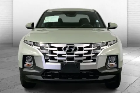 Photos of 2023 Hyundai SANTA CRUZ SEL for sale in Lee's Summit, MO at Cable Dahmer Kia of Lee's Summit