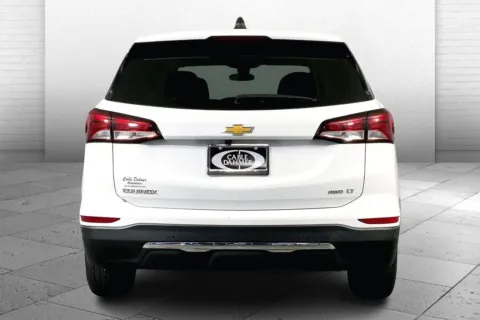 Another view of 2023 Chevrolet Equinox LT for sale in Lee's Summit, MO at Cable Dahmer Kia of Lee's Summit