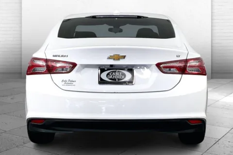 Another view of 2022 Chevrolet Malibu LT for sale in Lee's Summit, MO at Cable Dahmer Kia of Lee's Summit