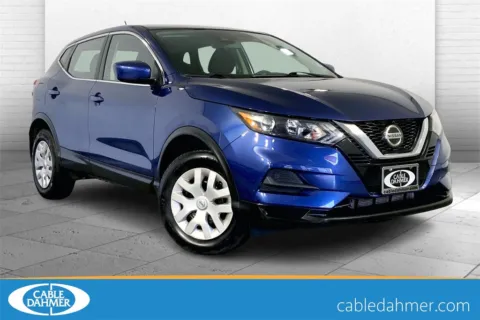 Blue 2020 Nissan Rogue Sport S for sale in Lee's Summit, MO