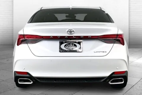 Another view of 2019 Toyota Avalon Limited for sale in Lee's Summit, MO at Cable Dahmer Kia of Lee's Summit