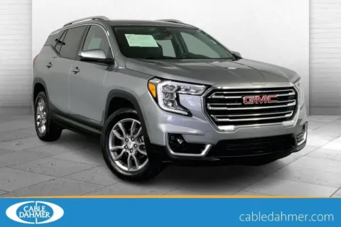 Gray 2024 GMC Terrain SLT for sale in Lee's Summit, MO