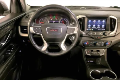 More photos of 2024 GMC Terrain SLT at Cable Dahmer Kia of Lee's Summit, MO