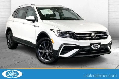 White 2023 Volkswagen Tiguan SE for sale in Lee's Summit, MO