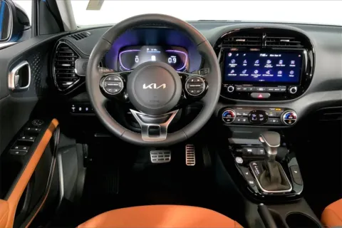 More photos of 2025 Kia Soul EX at Cable Dahmer Kia of Lee's Summit, MO