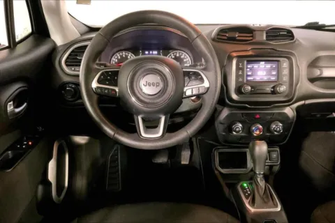 More photos of 2019 Jeep Renegade Sport at Cable Dahmer Kia of Lee's Summit, MO