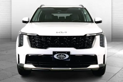 Photos of 2024 Kia Sorento S for sale in Lee's Summit, MO at Cable Dahmer Kia of Lee's Summit