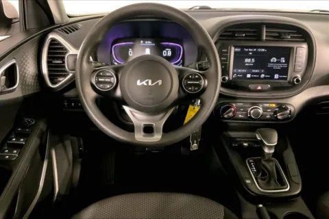 More photos of 2024 Kia Soul LX at Cable Dahmer Kia of Lee's Summit, MO