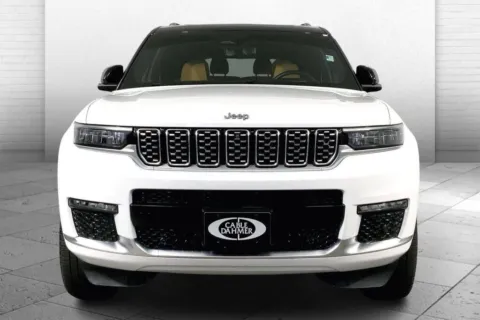 Photos of 2022 Jeep Grand Cherokee L Summit Reserve for sale in Lee's Summit, MO at Cable Dahmer Kia of Lee's Summit