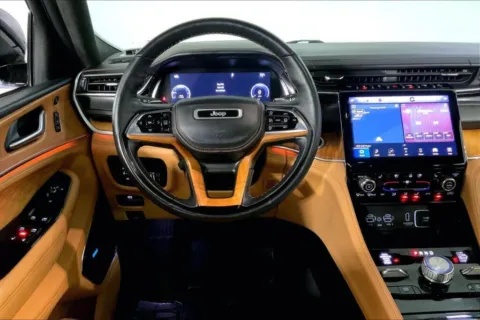 More photos of 2022 Jeep Grand Cherokee L Summit Reserve at Cable Dahmer Kia of Lee's Summit, MO