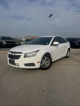 White 2014 Chevrolet Cruze 1LT for sale in Lee's Summit, MO