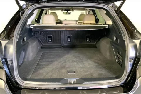 More photos of 2020 Subaru Outback Limited at Cable Dahmer Kia of Lee's Summit, MO