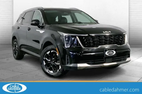 Black 2024 Kia Sorento S for sale in Lee's Summit, MO