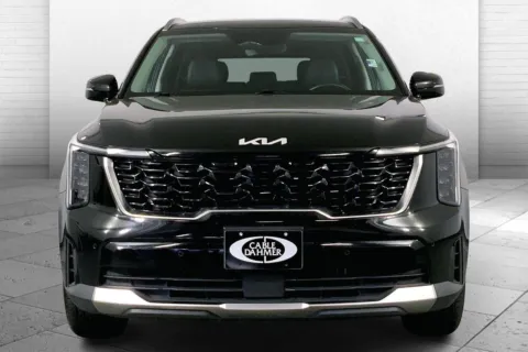 Photos of 2024 Kia Sorento S for sale in Lee's Summit, MO at Cable Dahmer Kia of Lee's Summit