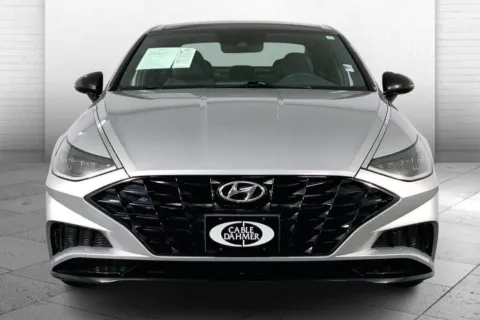 Photos of 2023 Hyundai SONATA SEL Plus for sale in Lee's Summit, MO at Cable Dahmer Kia of Lee's Summit