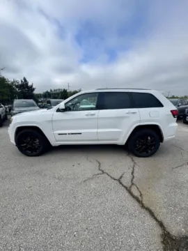 Photos of 2021 Jeep Grand Cherokee Laredo X for sale in Lee's Summit, MO at Cable Dahmer Kia of Lee's Summit