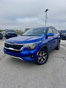 Blue 2021 Kia Seltos EX for sale in Lee's Summit, MO