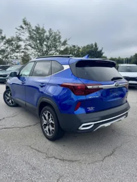 Another view of 2021 Kia Seltos EX for sale in Lee's Summit, MO at Cable Dahmer Kia of Lee's Summit
