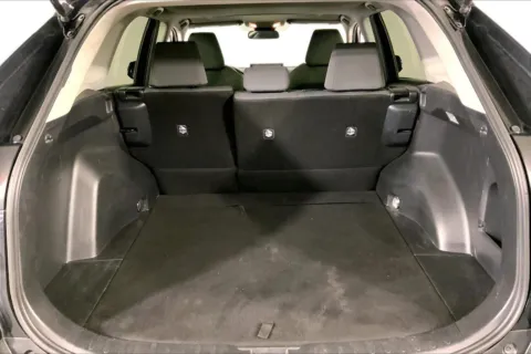 More photos of 2019 Toyota RAV4 XLE at Cable Dahmer Kia of Lee's Summit, MO