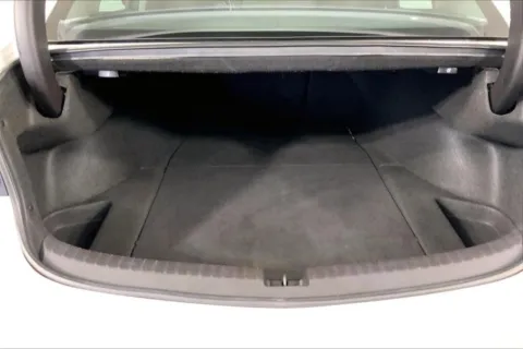 More photos of 2020 Acura TLX at Cable Dahmer Kia of Lee's Summit, MO