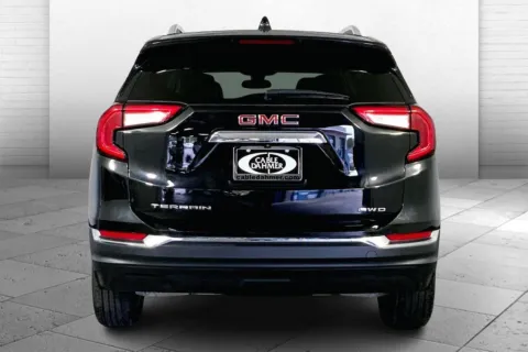 Another view of 2024 GMC Terrain SLT for sale in Lee's Summit, MO at Cable Dahmer Kia of Lee's Summit