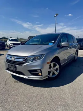 Silver 2019 Honda Odyssey EX-L for sale in Lee's Summit, MO