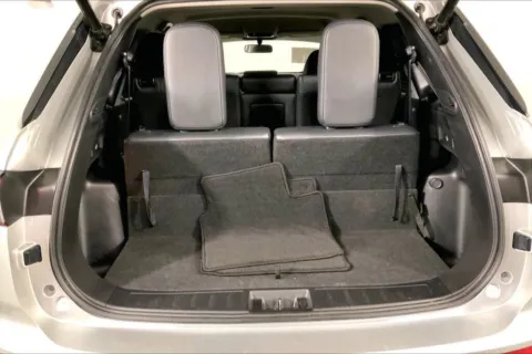 More photos of 2022 Mitsubishi Outlander SE at Cable Dahmer Kia of Lee's Summit, MO