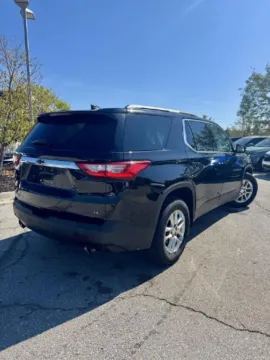 More photos of 2019 Chevrolet Traverse LT Leather at Cable Dahmer Kia of Lee's Summit, MO
