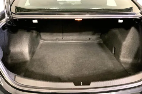 More photos of 2024 Chevrolet Malibu LT at Cable Dahmer Kia of Lee's Summit, MO